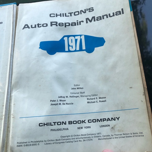 Chilton’s Auto Repair Manual 1971 American Cars 1964-1971 +Volkswagen - Picture 7 of 14